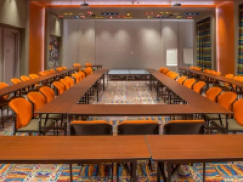 Peermont Metcourt - Thaba Moshate Hotels in Southern