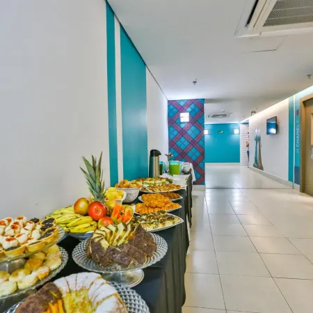 Mega Moda Goiania Hotel