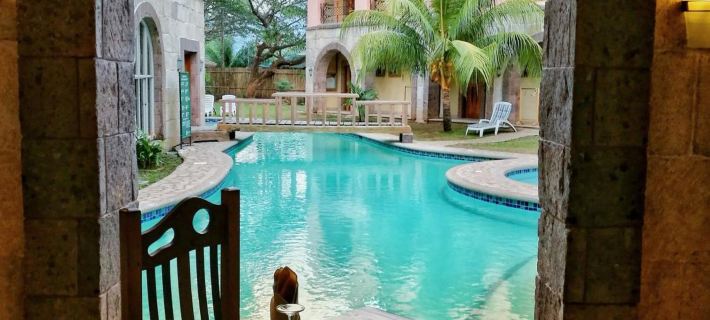 Corto del Mar Hotel Ξενοδοχεία στην πόλη Κορόν