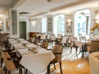 The Falcon Hotel Hotels in Farnborough