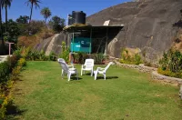 Hotel Oasis - 2-Star