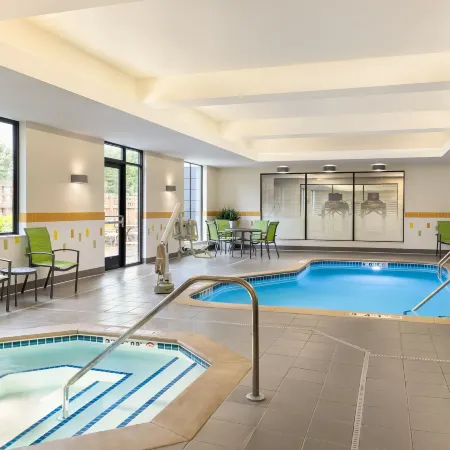 Fairfield Inn & Suites St. Paul Northeast