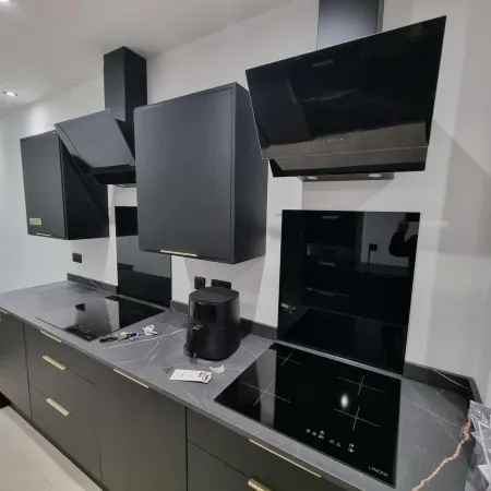 3M Luxury Living Отели рядом с достопримечательностью «Железнодорожный вокзал Престона»