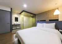 Hotel Bene Gwangju - 2-Star