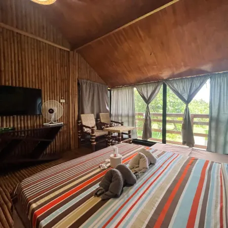 Vistapaloma Beach Resort