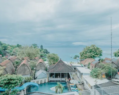 The Tanis Beach Resort Nusa Lembongan Hotels in Nusa Lembongan