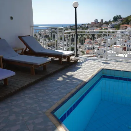 Kastro Hotel