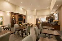 Ramada by Wyndham Drayton Valley