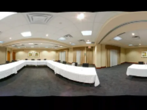 ホリデイ イン エクスプレス & スイーツ ブランプトン by IHG ブランプトンのホテル