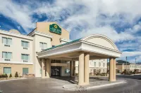 La Quinta Inn & Suites by Wyndham Ely Hotel di Ely