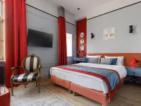 Obolenskiy Hotel Hotel berhampiran Taman Musim Panas