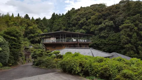 臼杵　鷺来ヶ迫（ろくがさこ）温泉　源泉　俵屋旅館　コト白鷺館