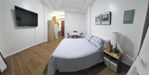 Regal425 Condotel Отели в г. Анхелес