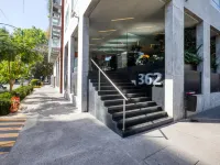 Uliv Polanco Hotels near Telcel Theatre