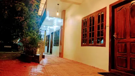 Grand Periyar Residency,Near Kumily Busstation