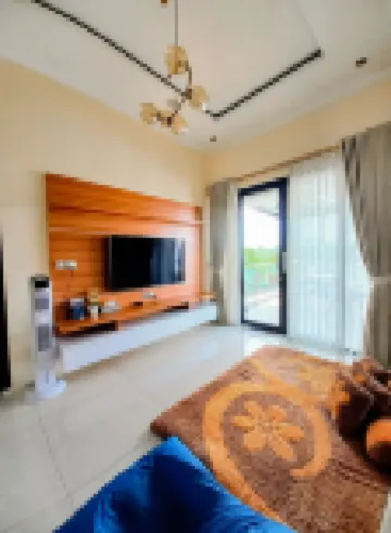 Sapphire Village Guesthouse