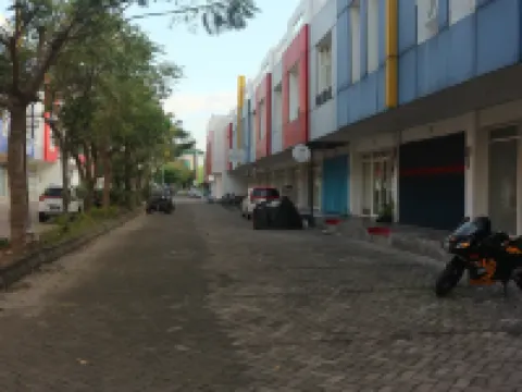 Lestari Homestay Kebomas otelleri