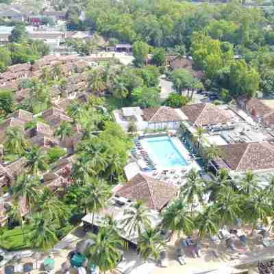 Le Saly Hôtel & l'Hôtel Club Les Filaos Hotel Exterior