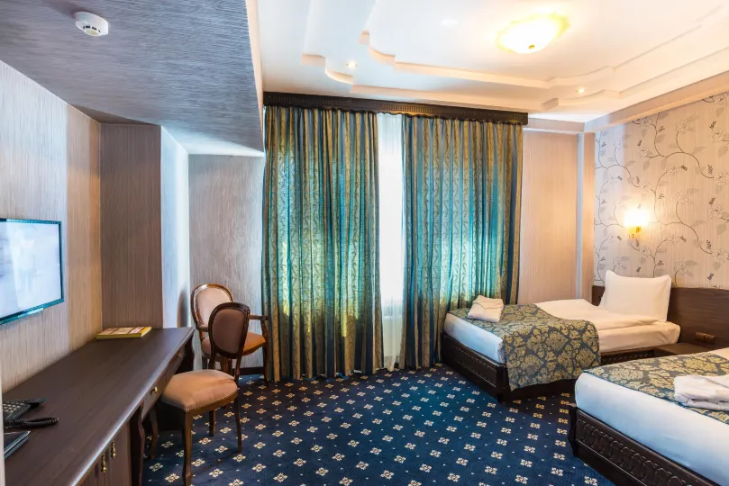 Royal Palace Hotel