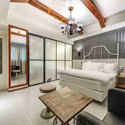 February Hotel SeongSeo Rooms