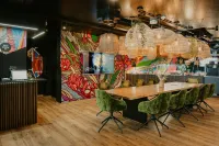 新烏爾姆Rioca Posto 5酒店 - 停車場