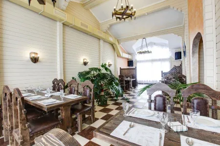 Гостеев Отели в г. Серпуховский район