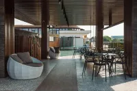 Remvi Vityazevo Hotel