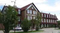 Esmerald Hotel - ที่มีสระว่ายน้ำ