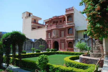 Hotel Pratapgarh Haveli Bundi Отели рядом с достопримечательностью «Taragarh Fort»
