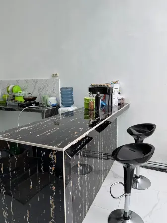 Villa Tropical Garden N2 Отели рядом с достопримечательностью «Hillpark Sibolangit»