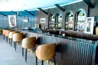Happy Valley Hotel and Casino - bar