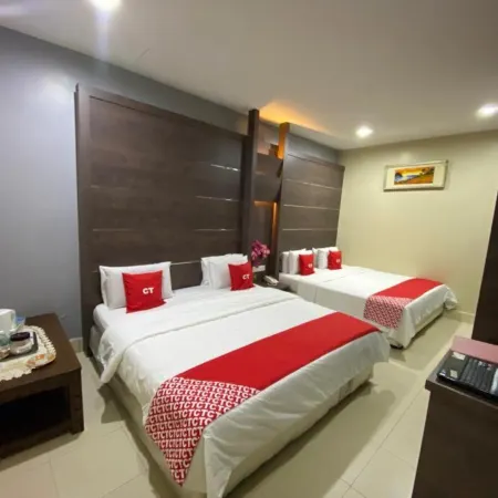 Ct Hotel