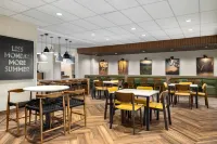 聖安東尼奧醫學中心萬楓酒店及套房 - 早餐