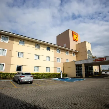 Hotel 10 Itajai/Navegantes