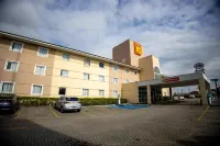 Hotel 10 Itajai/Navegantes - parking