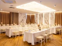 Aqua Hotel Hotels near Baba Ganka Square