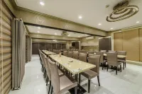 Villa Caceres Hotel - breakfast