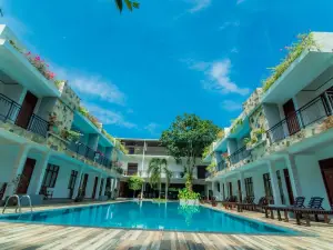 Royal Reach Udawalawe