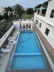 Sajjan Bagh Resort - parking