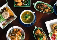 Anurak Lodge - 朝食