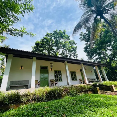 Thalpe Walawwa Heritage Villa with Private Beach Access