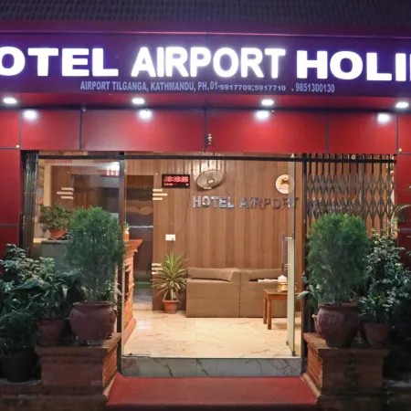 Hotel Airport Holiday