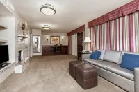 Embassy Suites by Hilton Kansas City Plaza