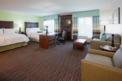 Hampton Inn & Suites Minneapolis West/Minnetonka Hotels near General Store of Minnetonka