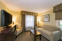 Holiday Inn Express & Suites Merrimack