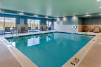 Holiday Inn Express & Suites Carlisle Southwest – I-81 Hotels in Carlisle