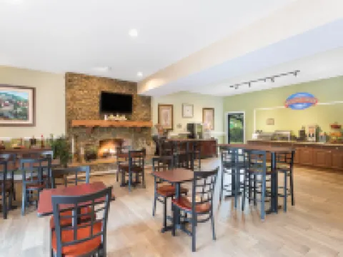 Baymont by Wyndham Helen Hotéis em Helen