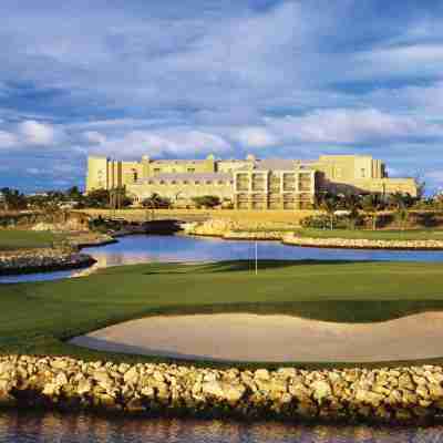 The Ritz-Carlton, Grand Cayman Hotel Exterior