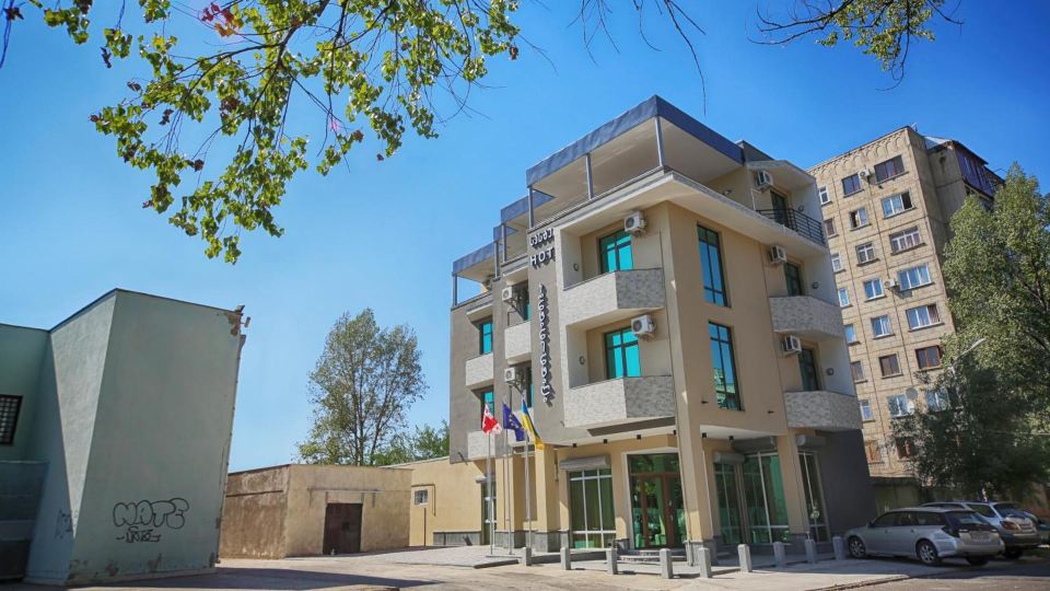 Continental Hotel