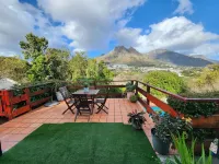 The Salt House Guest House in Hout Bay - parking